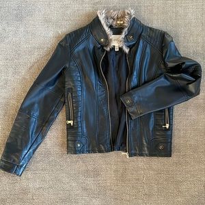 Leather jacket with faux fur collar